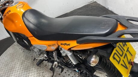 Zontes Monster 125 2014 7K NON RUNNING PROJECT BIKE SPARES OR REPAIR 125CC 15