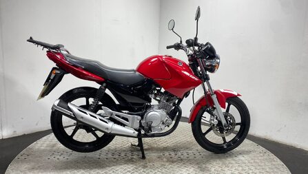 Yamaha Ybr 125 2012 10K VERY CLEAN NEW MOT LEARNER BIKE 125CC NAKED