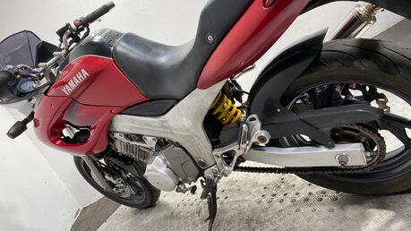 Yamaha TDM 850 1996 42K RUNNING PROJECT BIKE SPARES OR REPAIR 850CC 9