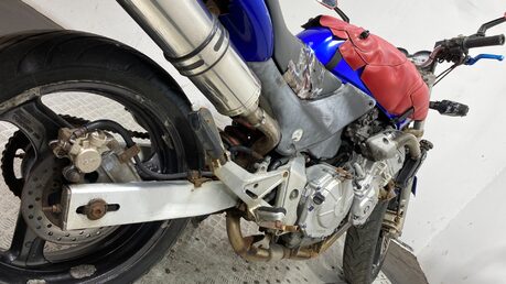 Honda CB 600 HORNET 1999 RUNNING PROJECT BIKE SPARES OR REPAIR 600CC 9