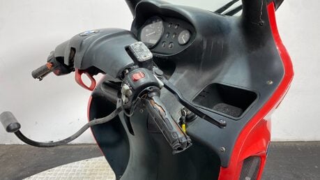BMW C1 125 RUNNING PROJECT BIKE SCOOTER WITH A ROOF 125CC 8