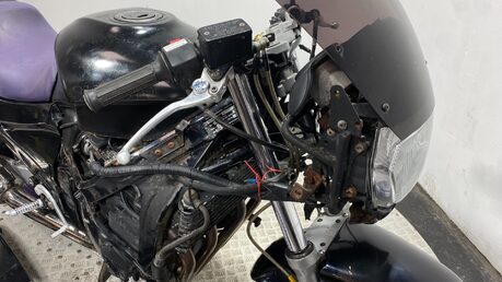 Suzuki GSX 600 F GSX600F 1994 34K NON RUNNING PROJECT BIKE SPARES OR REPAIR 5