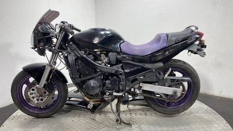 Suzuki GSX 600 F GSX600F 1994 34K NON RUNNING PROJECT BIKE SPARES OR REPAIR 11