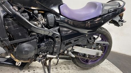 Suzuki GSX 600 F GSX600F 1994 34K NON RUNNING PROJECT BIKE SPARES OR REPAIR 14