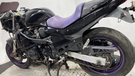 Suzuki GSX 600 F GSX600F 1994 34K NON RUNNING PROJECT BIKE SPARES OR REPAIR 15