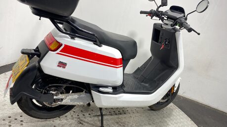 Niu Nqi GTS PRO 2021 GOOD RIDING ELECTRIC SCOOTER PROJECT BIKE 2