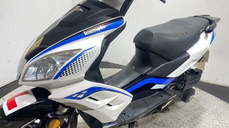 Lexmoto FMR 125 WY 2016 9K NON RUNNING PROJECT BIKE SPARES OR REPAIR 125CC 13