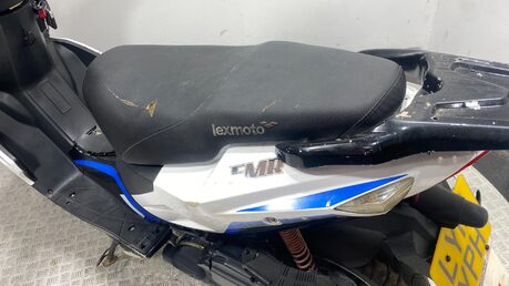 Lexmoto FMR 125 WY 2016 9K NON RUNNING PROJECT BIKE SPARES OR REPAIR 125CC 15