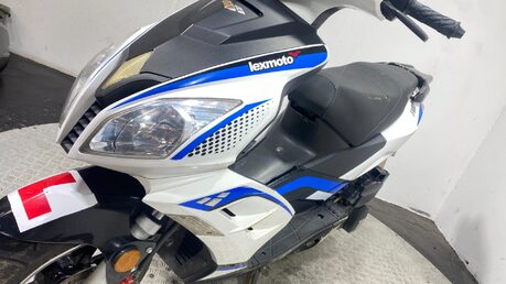 Lexmoto FMR 125 WY 2016 9K NON RUNNING PROJECT BIKE SPARES OR REPAIR 125CC 19