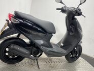 Yamaha Yn 50 E NEOS EASY 2014 2T 2 STROKE 50CC SCOOTER NEW MOT 2