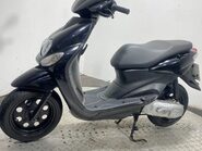 Yamaha Yn 50 E NEOS EASY 2014 2T 2 STROKE 50CC SCOOTER NEW MOT 12
