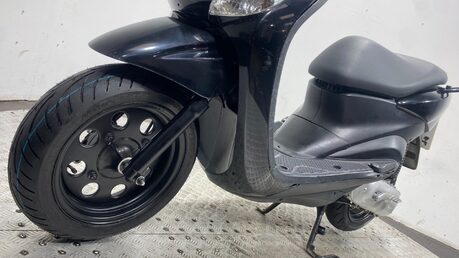 Yamaha Yn 50 E NEOS EASY 2014 2T 2 STROKE 50CC SCOOTER NEW MOT 14