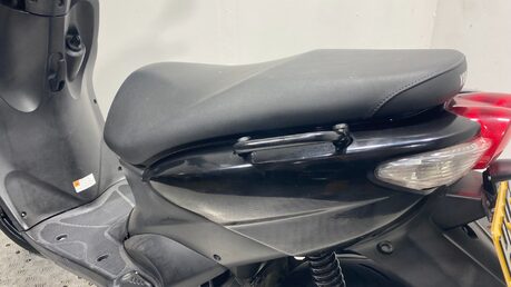Yamaha Yn 50 E NEOS EASY 2014 2T 2 STROKE 50CC SCOOTER NEW MOT 17