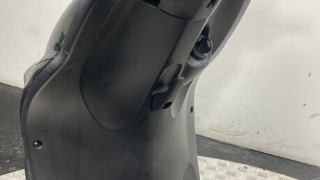 Yamaha Yn 50 E NEOS EASY 2014 2T 2 STROKE 50CC SCOOTER NEW MOT 18
