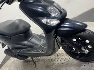 Yamaha Yn 50 E NEOS EASY 2014 2T 2 STROKE 50CC SCOOTER NEW MOT 20