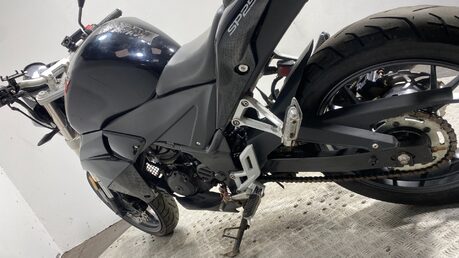 WK Bikes R 250 SS N 2016 1 OWNER 38K RUNNING PROJECT BIKE 250CC NAKED 11