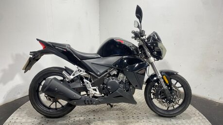 WK Bikes R 250 SS N 2016 1 OWNER 38K RUNNING PROJECT BIKE 250CC NAKED 1