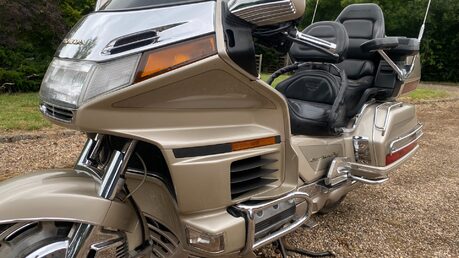 Honda GL 1500 SE 1998 38K GOLDWING NEW MOT SERVICED VERY CLEAN TOURER 3