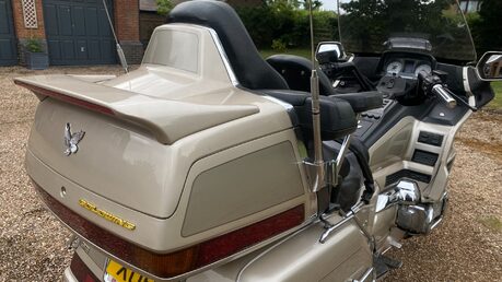 Honda GL 1500 SE 1998 38K GOLDWING NEW MOT SERVICED VERY CLEAN TOURER 14