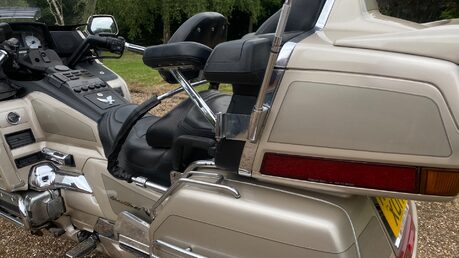 Honda GL 1500 SE 1998 38K GOLDWING NEW MOT SERVICED VERY CLEAN TOURER 20