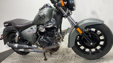Keeway Superlight 125 E4 2018 GOOD LOOKING CRUISER BIKE NON RUNNER 125CC 4