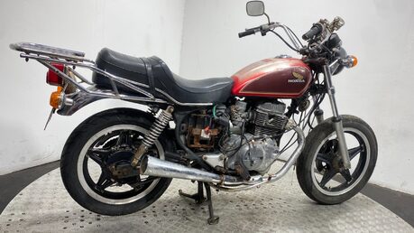 Honda CM 250 1981 NON RUNNING CLASSIC BARN FIND PROJECT BIKE 250CC 2