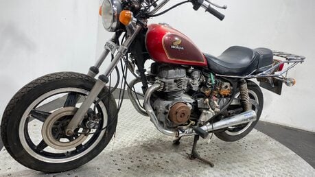 Honda CM 250 1981 NON RUNNING CLASSIC BARN FIND PROJECT BIKE 250CC 12