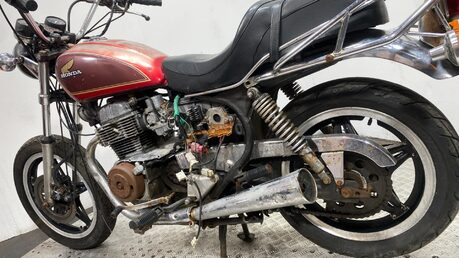 Honda CM 250 1981 NON RUNNING CLASSIC BARN FIND PROJECT BIKE 250CC 15