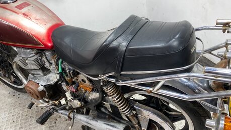 Honda CM 250 1981 NON RUNNING CLASSIC BARN FIND PROJECT BIKE 250CC 16