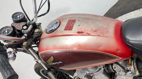 Honda CM 250 1981 NON RUNNING CLASSIC BARN FIND PROJECT BIKE 250CC 17