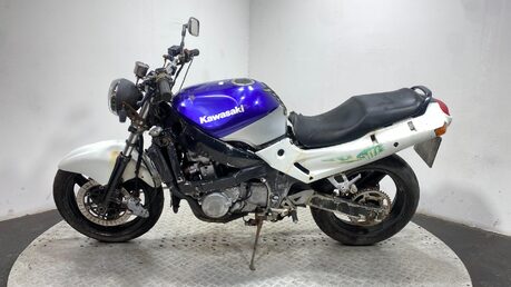 Kawasaki ZZR 600 E1 1993 37K NON RUNNING PROJECT BIKE 600CC STREETFIGHTER 12