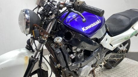 Kawasaki ZZR 600 E1 1993 37K NON RUNNING PROJECT BIKE 600CC STREETFIGHTER 14