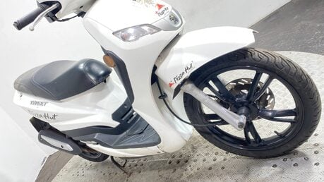 Peugeot Tweet 50 2016 RUNNING PROJECT BIKE SPARES OR REPAIR 50CC 19