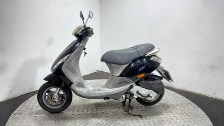 Piaggio Zip 50 4T 2007 RUNNING PROJECT SCOOTER 50CC FOUR STROKE 11