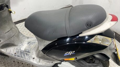 Piaggio Zip 50 4T 2007 RUNNING PROJECT SCOOTER 50CC FOUR STROKE 15