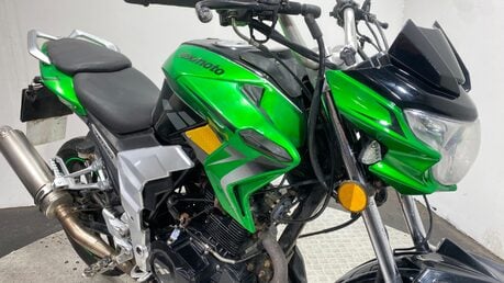 Lexmoto Venom SK 125 2015 NON RUNNING PROJECT BIKE 125CC NAKED 5