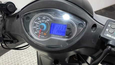 Peugeot Tweet 125 2022 RUNS WELL LOOKS GOOD PROJECT SCOOTER 125CC 9
