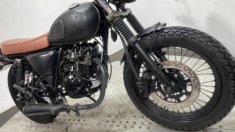 Mutt Mongrel 125 2017 NEW MOT 6K SERVICED WARRANTY CAFE RACER 125CC NAKED 5