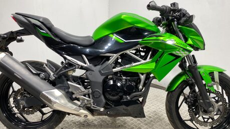 Kawasaki Z BR 125 NINJA 2021 1 OWNER 7K RUNS WELL PROJECT BIKE 15BHP 4