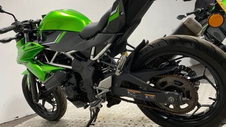 Kawasaki Z BR 125 NINJA 2021 1 OWNER 7K RUNS WELL PROJECT BIKE 15BHP 9