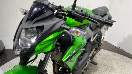 Kawasaki Z BR 125 NINJA 2021 1 OWNER 7K RUNS WELL PROJECT BIKE 15BHP 19