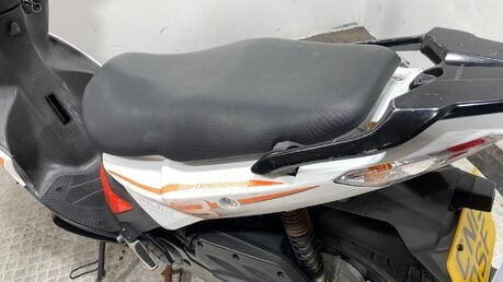 Kymco Super 8 50i 4-STROKE 2019 10K RUNNING PROJECT BIKE SCOOTER 50CC 16