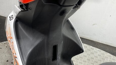 Kymco Super 8 50i 4-STROKE 2019 10K RUNNING PROJECT BIKE SCOOTER 50CC 17