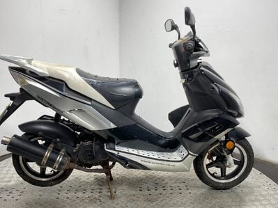 Znen Firenze DB ZN 50 QT-32 VIPER DIRECT BIKES RUNNING PROJECT BIKE 50CC SCOOTER