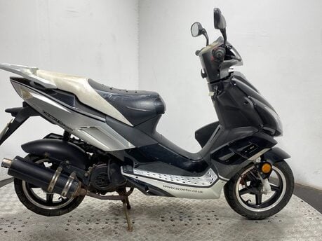 Znen Firenze DB ZN 50 QT-32 VIPER DIRECT BIKES RUNNING PROJECT BIKE 50CC SCOOTER