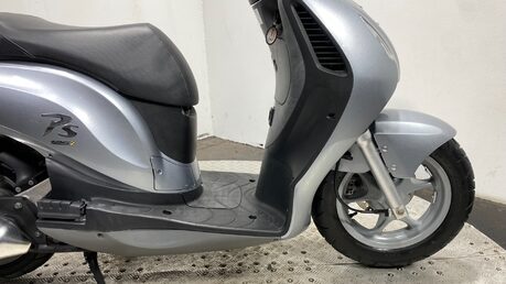 Honda Pes PS 125 2011 ONLY 6K NEW MOT VERY CLEAN 125CC SCOOTER BIKE 5