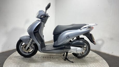 Honda Pes PS 125 2011 ONLY 6K NEW MOT VERY CLEAN 125CC SCOOTER BIKE 12