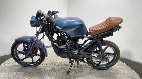 Honda CBF125 2009 NON RUNNING UNFINISHED PROJECT BIKE SPARES OR REPAIR 125CC 11