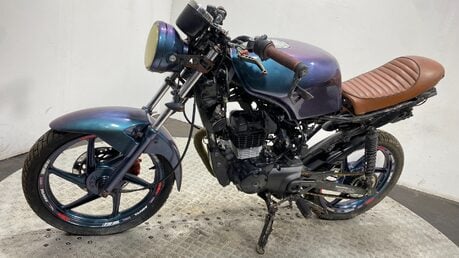 Honda CBF125 2009 NON RUNNING UNFINISHED PROJECT BIKE SPARES OR REPAIR 125CC 12