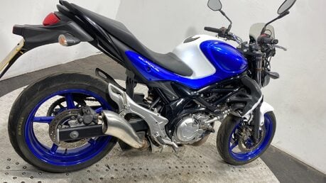 Suzuki SFV 650 2013 GLADIUS 37K RUNS GREAT EASY LIGHT PROJECT 650CC BIKE 2